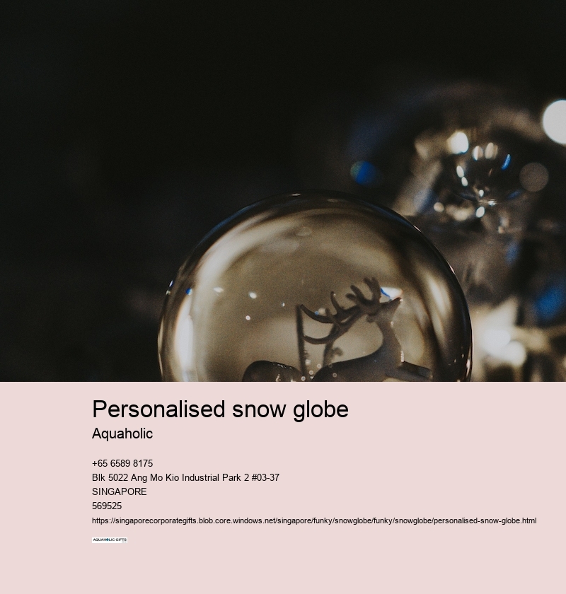 personalised snow globe